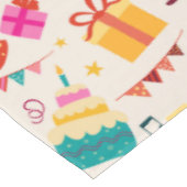 Fijne verjaardagsfeestdruk tafelkleed (Gekanteld)