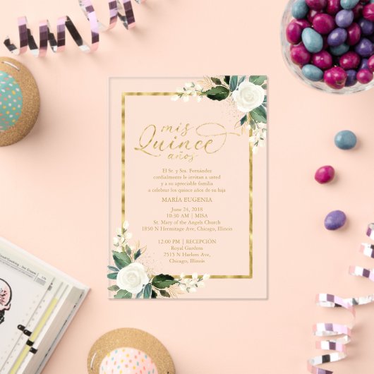 Fijne witte en gouden bloemenquinceañera acryl uitnodigingen (Insitu (Viering))