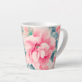 Fijne zachte roze bloemen en hemelsblauwe bladeren latte mok