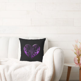 Filigree Gothic Paars Heart Kussen