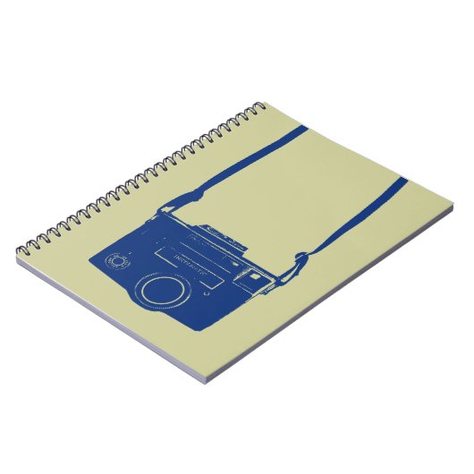  filmcamera met nekriem-laptop notitieboek (Linkerzijde)