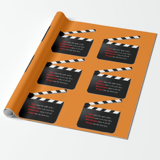 Filmfilmkreeften wikkelen de Haar en Makeup in elk Cadeaupapier (Uitgerold)