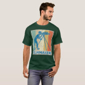 filmmaker met Retrostijl T-shirt (Voorkant volledig)