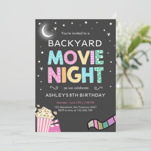 Filmnacht onder de uitnodiging van de sterretdag (Staand voorkant)