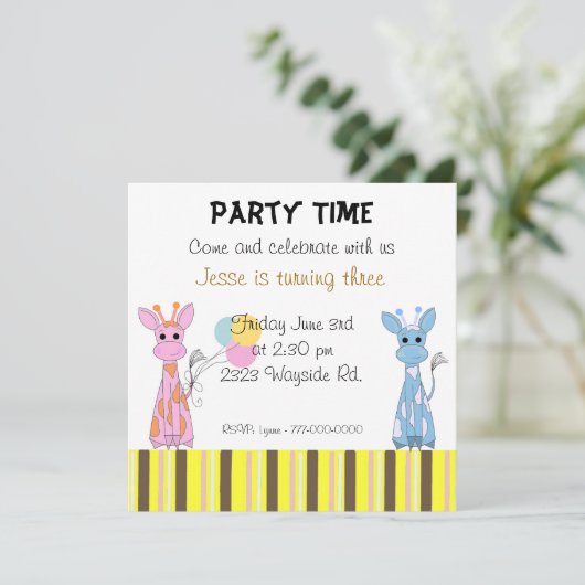 Filmpartij Giraffe Birthday Kaart (Staand voorkant)