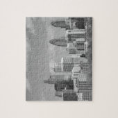 Filmwolkenkrabber zwart-wit legpuzzel (Verticaal)