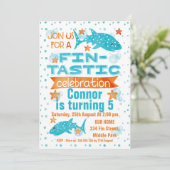 Fin-tastic Whale Shark Verjaardag Uitnodiging (Staand voorkant)