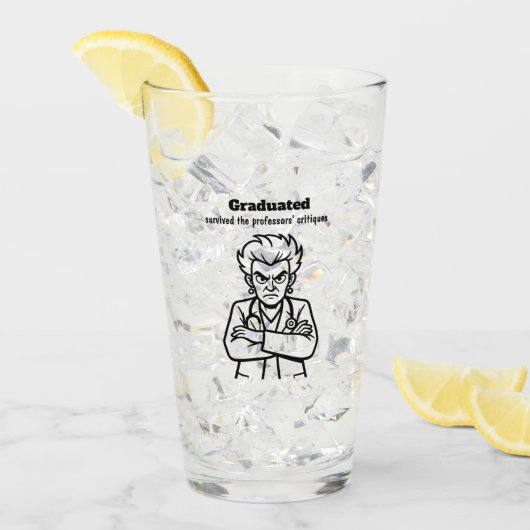 Finally Graduated Mug: Transparent Glass, Humorous Glas (Voorkant ijs)