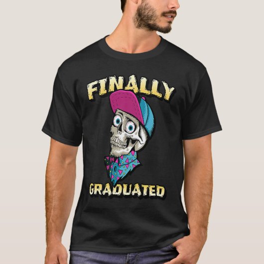 Finally graduated Skull  graduation T-shirt (Voorkant)