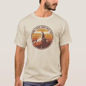 Find Your Own Way UP– Inspirational Penguin Design T-shirt (Voorkant)