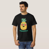 Fineapple Pineapple Funny Pun Summer Fruit T-shirt (Voorkant volledig)