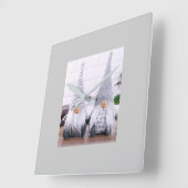 FINS GNOMES BEAUTIFUT EN CUTE VIERKANTE KLOK (Hoek)