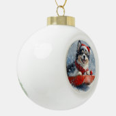 Finse Lapphund in Sledge Laat het Sneeuwkerst Keramische Bal Ornament (Links)
