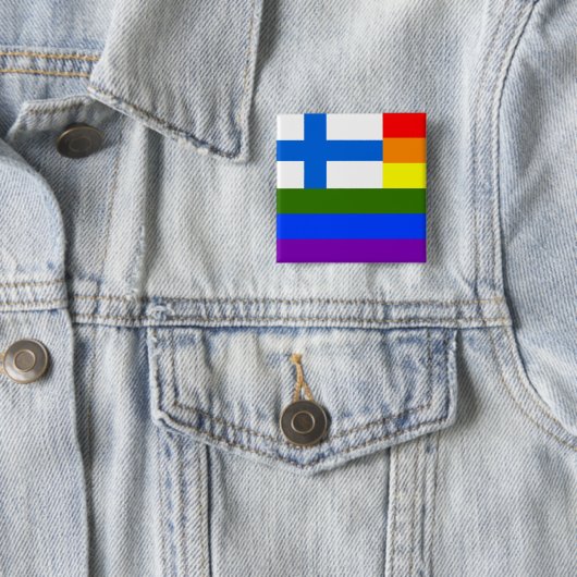 FINSE LGBT RAINBOW FLAG VIERKANTE BUTTON 5,1 CM (In situ)