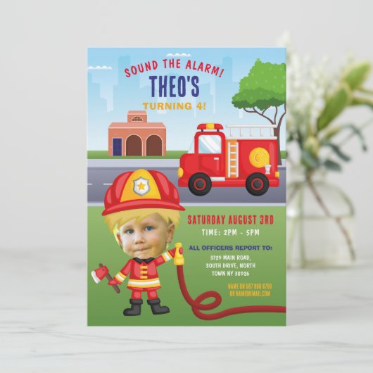 Fire Engine Verjaardag Brandweerman Party Gezichts Kaart (Staand voorkant)