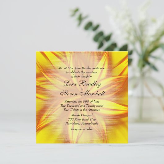 Fire Floral Wedding Theme Uitnodiging (Staand voorkant)