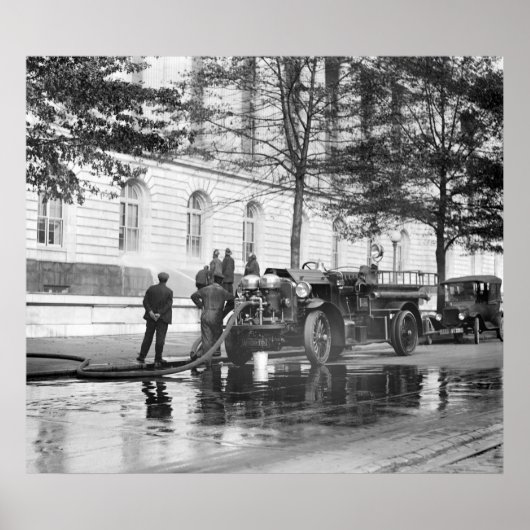 Fire Truck Power Wash, 1923 Poster (Voorkant)