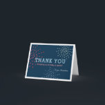 Firecracker op 4 juli Fireworks Birthday Bedankkaart<br><div class="desc">Deze schattige en moderne vierde van de verjaardag van juli/onafhankelijkheidsdag bedankt je kaart met rood,  wit en blauw vuurwerk. Pas uw wensen aan. Je kunt meer overeenkomende producten vinden in mijn winkel.</div>