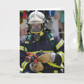 FIREFIGHTER FUNNY OVER DE HILL BIRTHDAY KAART (Voorkant)