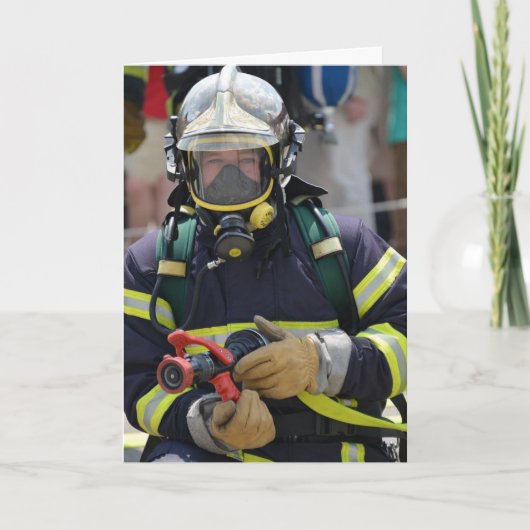 FIREFIGHTER FUNNY OVER DE HILL BIRTHDAY KAART (Voorkant)