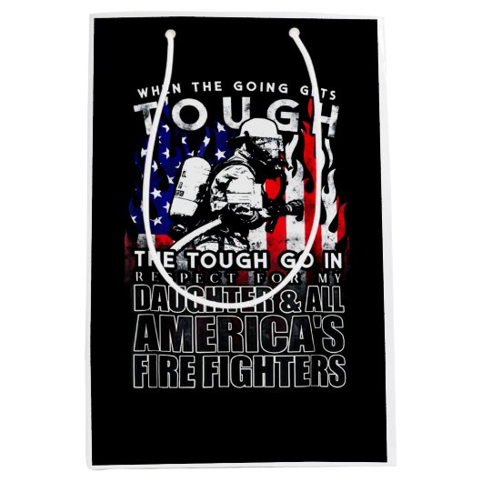 Firefighter Gift | Daughter American Firefighter Medium Cadeauzakje (Voorkant)