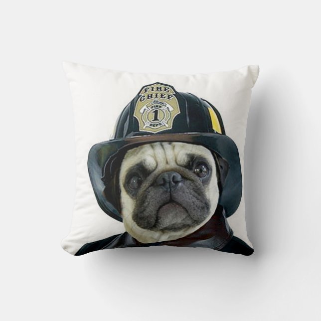 Fireman pug kussen (Voorkant)