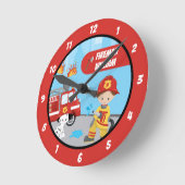 Fireman van Little Boy's Cartoon met voornaam Red Ronde Klok (Hoek)