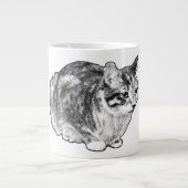 Fireside Tabby met Stippen met sneeuwkussen Grote Koffiekop (Voorkant)