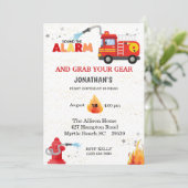 Firetruck Eerste Verjaardagsfeestuitnodiging Kaart (Staand voorkant)