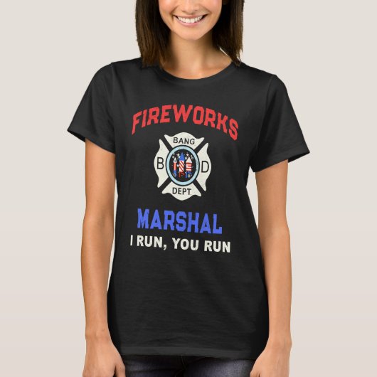 FIREWORKS MARSHAL America Firefighter Pyro Technic T-shirt (Voorkant)