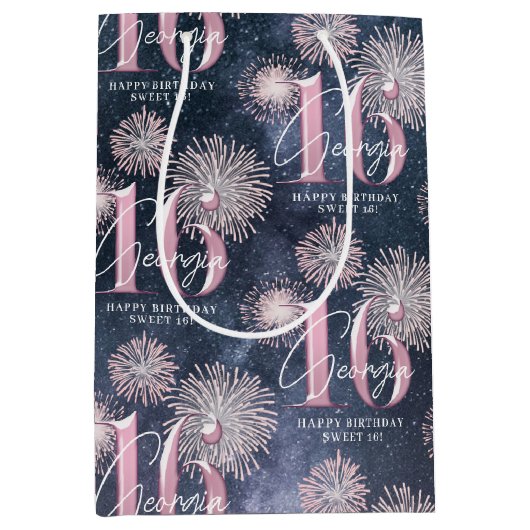 Fireworks Sweet 16 Midnight Blush ID984 Medium Cadeauzakje (Voorkant)