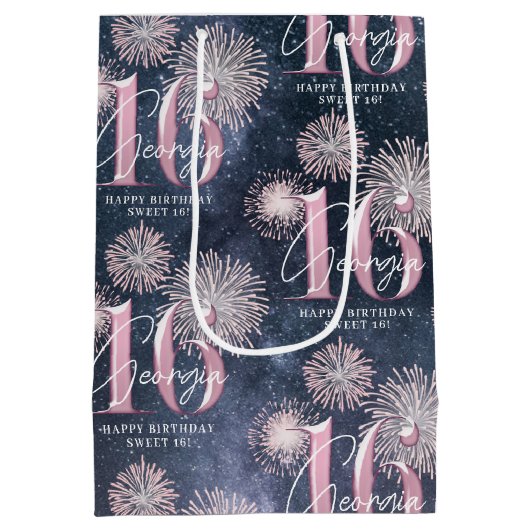 Fireworks Sweet 16 Midnight Blush ID984 Medium Cadeauzakje (Achterkant)