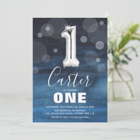 First Birthday Silver Balloon | Blauwe Partij Kaart (Staand voorkant)