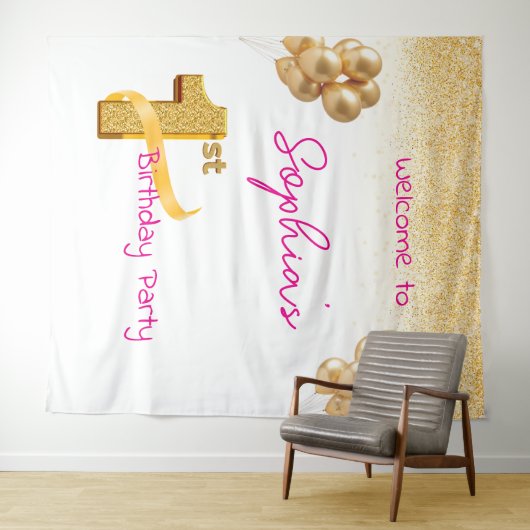 First Birthday Tapestry Wandkleed (In Situ (horizontaal))