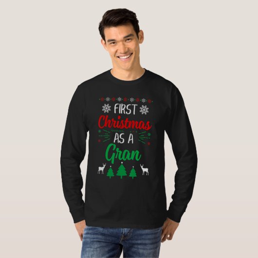 First Christmas As A Gran Xmas First Time Grandm T-shirt (Voorkant volledig)