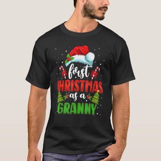 First Christmas As A Granny Santa Gender Reveal Ch T-shirt (Voorkant)