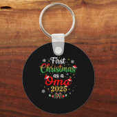 First Christmas As A Oma 2025 New Mommy Xmas  Sleutelhanger (Voorkant)