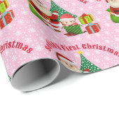 First Christmas Baby Girl Personalize Name Pink Cadeaupapier (Rol Hoek)