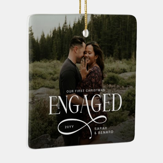 First Christmas Engaged  Chic Couples 2 Photos Keramisch Ornament (Rechts)