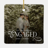 First Christmas Engaged  Chic Couples Photo Keramisch Ornament (Achterkant)