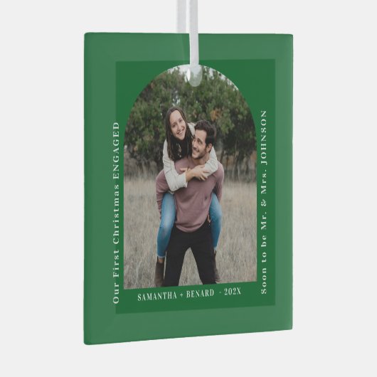 First Christmas Engaged Couples Photo Arch Glas Ornament (Voorkant Rechts)