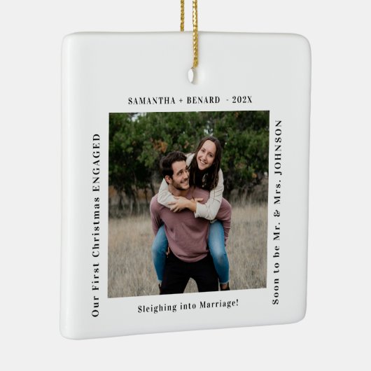 First Christmas Engaged Couples Photo Keramisch Ornament (Rechts)