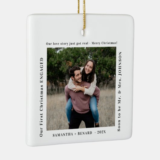First Christmas Engaged Couples Photo Keramisch Ornament (Rechts)