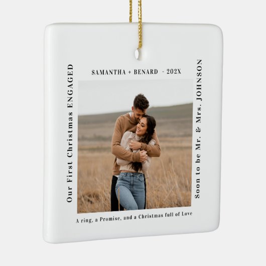 First Christmas Engaged  Couples Photo Keramisch Ornament (Rechts)