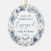 First Christmas Engaged Floral Wreath Photo Keramisch Ornament (Links)