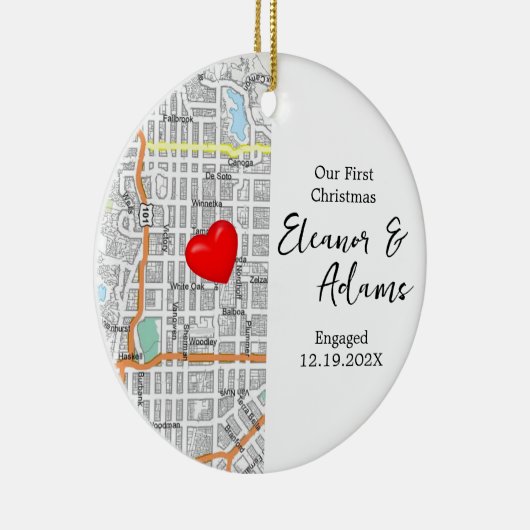 First Christmas Engaged Map Keepsake Gift Keramisch Ornament (Rechts)