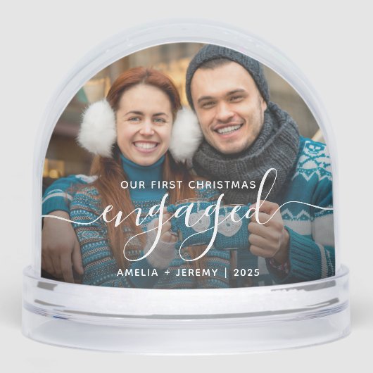 First Christmas Engaged Photo White Script Sneeuwbol (Voorkant)
