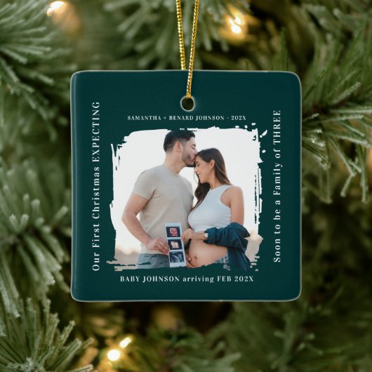 First Christmas Expecting Pregnancy Announcement  Keramisch Ornament (Boom)