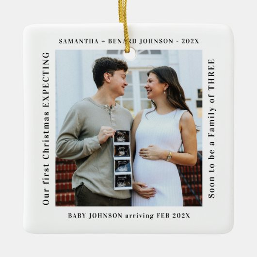 First Christmas Expecting Pregnancy Announcement Keramisch Ornament (Voorkant)