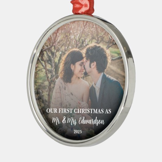 First Christmas married as Mr. and Mrs. photo Metalen Ornament (Links)
